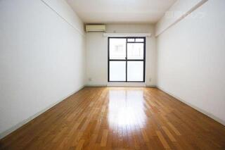 明るいお部屋です。