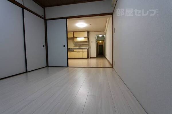 写真は反転タイプです