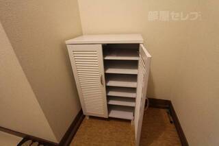 シューズボックス