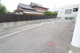 駐車場もあります。