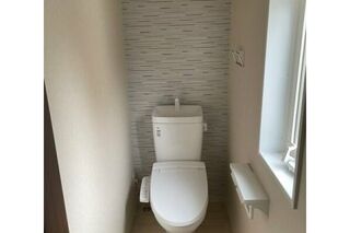 ゆったりとした空間のトイレです