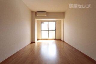 3号室タイプの写真を参照
