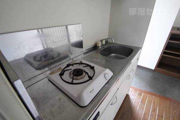 ※305号室室内参照