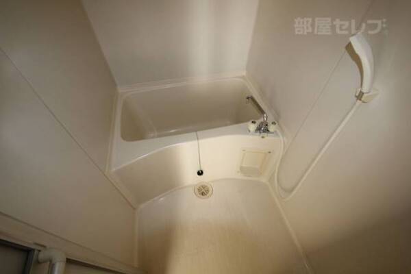 ※305号室室内参照