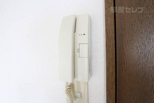 ※305号室室内参照