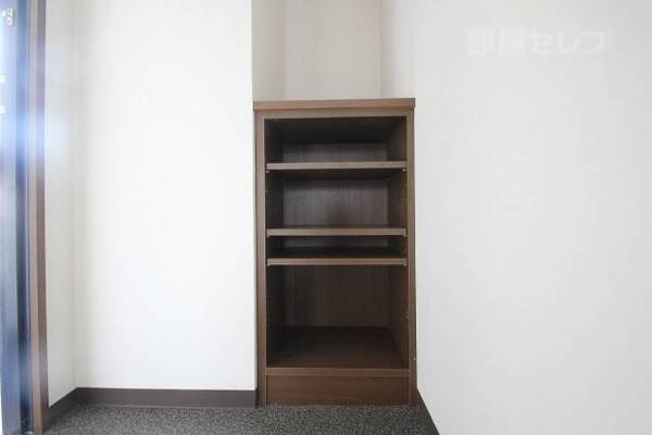 ※305号室室内参照