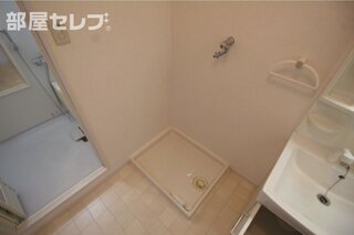 たくさん収納できるＳＢです。玄関まわりもすっきりです。