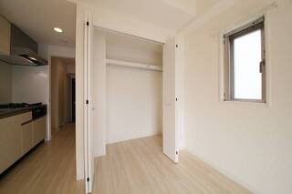 307号室撮影。