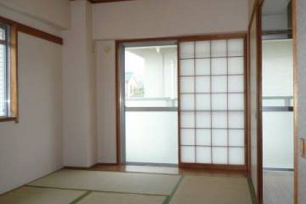 和室って落ち着きますよねぇ♪