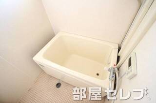 浴室もきれいに入れ替えしています。
