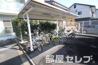 自転車置場。