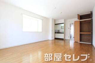 広々したお部屋で生活しやすいですね。