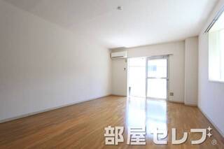 広々したお部屋で生活しやすいですね。