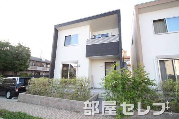 おしゃれな戸建。