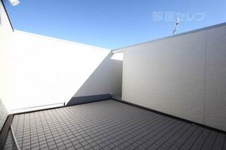 同じ建築会社が造った他の建物写真です。