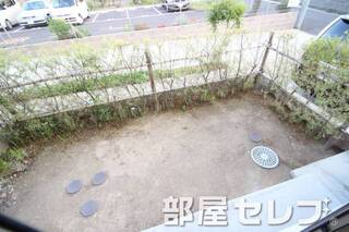 専用庭あり。