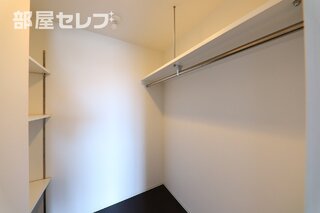ウォークインクローゼット