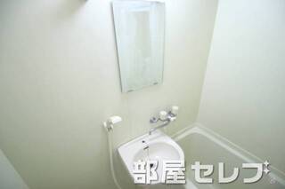 コンパクトな洗面です。（イメージ写真）