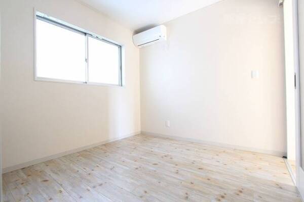 エアコン全部屋ついております。