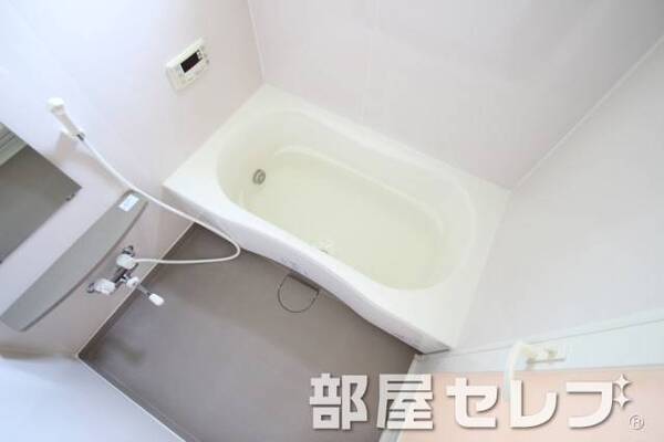 浴室は広くて使いやすいです。