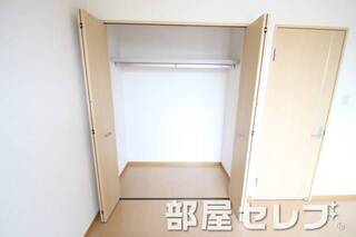 収納奥行きバッチリ。