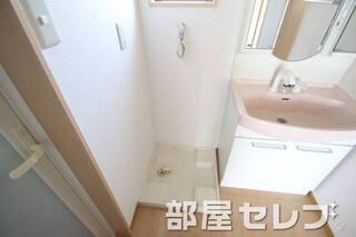 室内洗濯置き場で冬場もらくらく。
