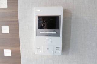 オートロックも付いて安心です