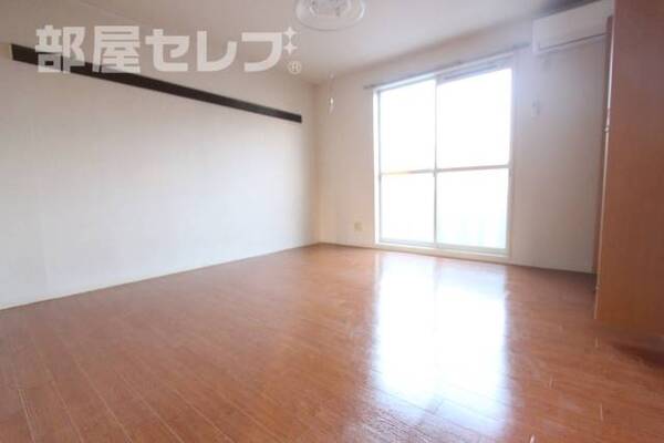 東向きの明るいお部屋です。