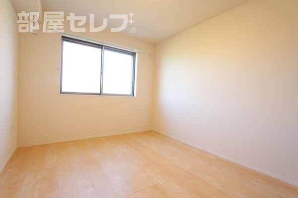 101号室写真です。