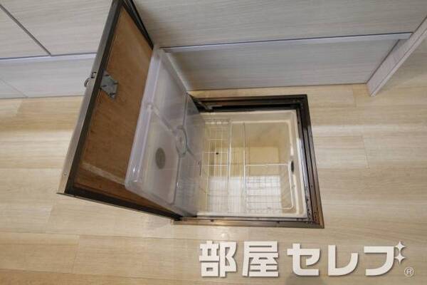 床下収納。
