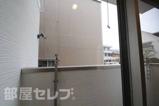 ※105号室の建築中の写真です。