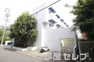 ゴミ置き場。