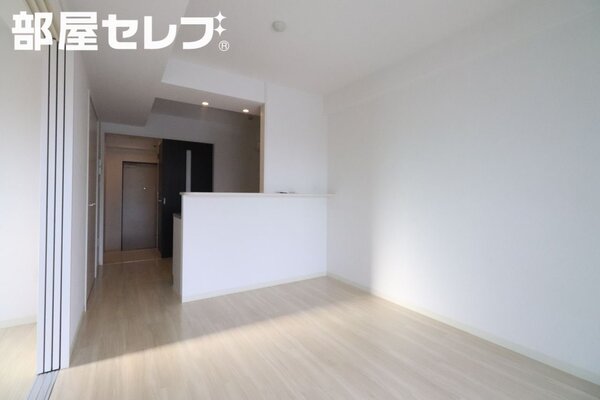＊類似物件写真参照