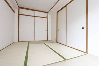 203号室撮影。