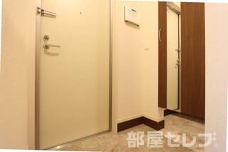 ※他の部屋の写真を流用している為、建具の色が異なる場合があります。