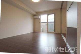 ※他の部屋の写真を流用している為、建具の色が異なる場合があります。
