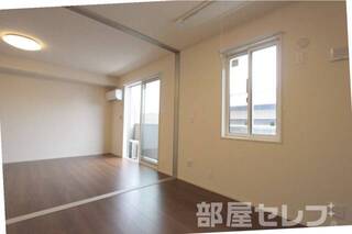 ※他の部屋の写真を流用している為、建具の色が異なる場合があります。