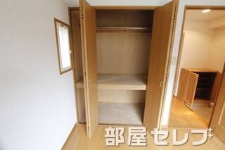 クローゼット。