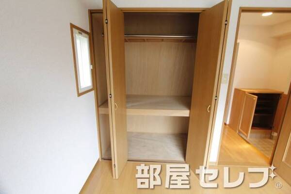 クローゼット。