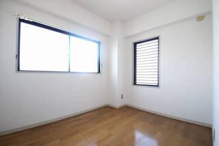 明るいお部屋です。