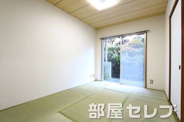 畳表替え済みの和室です