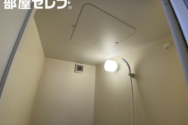使い勝手の良い収納です　※4Bの写真です