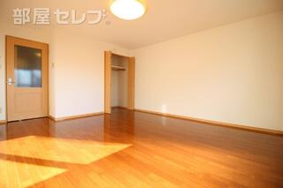 反転タイプのお部屋の写真です。