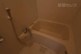 湯船に浸かってゆっくりと