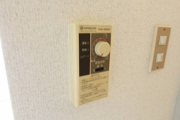 ※305号室室内参照