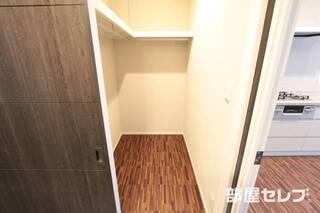 高さもあり収納しやすいです