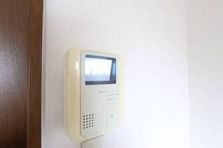 モニターホンでセキュリティも安心です。