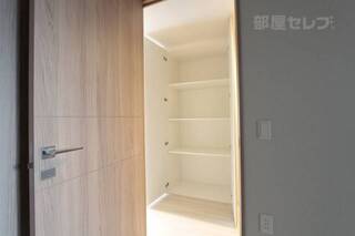 ※1003号室室内参照