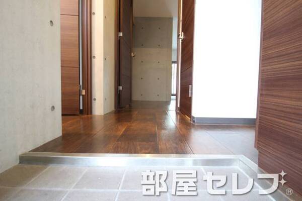 玄関口。