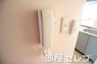 インターホン。